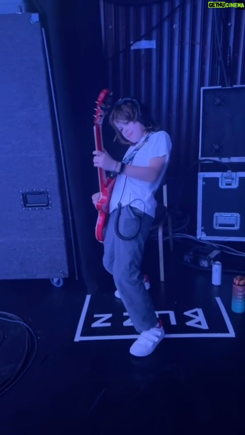 Tom Fletcher Instagram - The secret’s out. I’m mining and my son is the real guitarist in McFLY. 🤷♂️🤘🎸