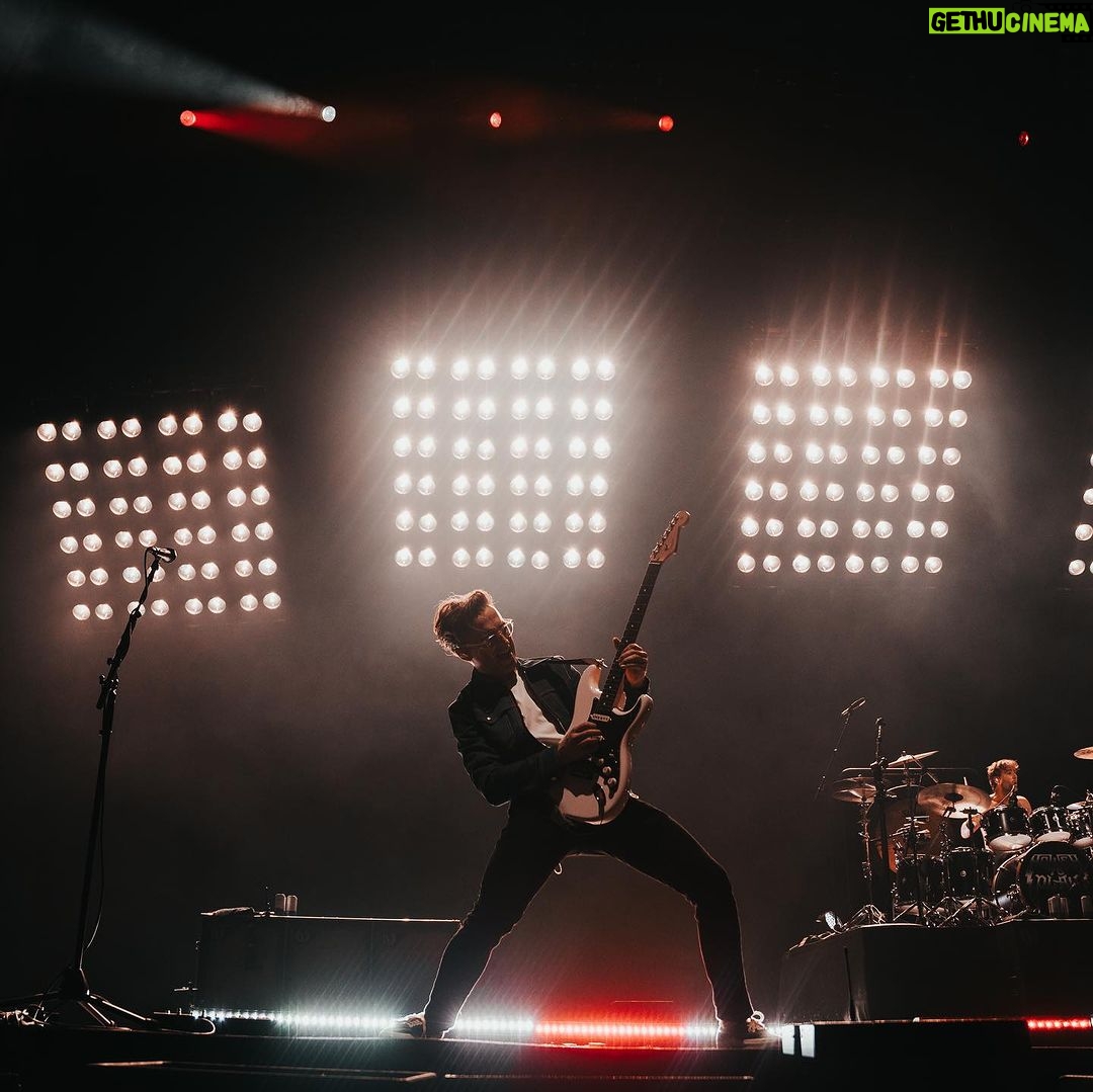 Tom Fletcher Instagram - What an unforgettable night. The first time @mcflymusic have played @yourallypally and it won’t be the last. Thanks to @jamesbaymusic for playing the song he wrote with us - Forever’s Not Enough, as well as his absolutely timeless Hold Back The River (what a song!). Corrupted has never sounded as good as when @roureynolds from @entershikari sang it with us last night. And, of course, the one and only @stevenbattelle from @lostaloneofficial sprinkled his riffage all over Shine On. Thanks to everyone who came, whether you travelled from New Zealand, Brazil, USA, Mexico, Europe or Muswell Hill, we were very glad you were there. #mcfly #allypally #powertoplay #jamesbay #roureynolds #stevebattelle #lostalone