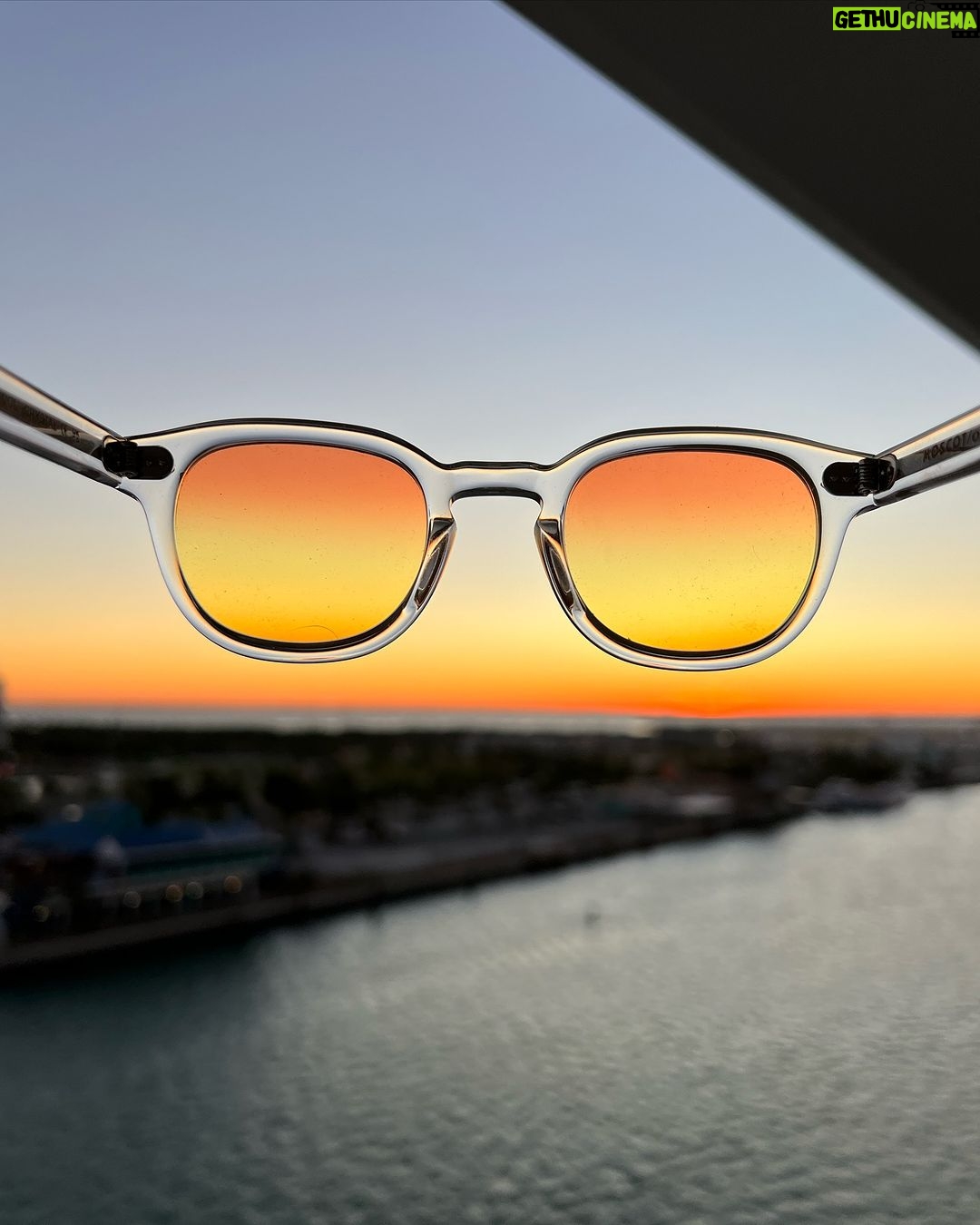 Tom Fletcher Instagram - Here’s a bit of advice - go and get some tinted lenses. You won’t regret it. Sure, they might make you look a bit quirky on the school run and people might say things about them when you’re not around…but you won’t care because your world will look like a killer sunset 24/7. This is not an add or gifted but just wanted to share the awesomeness of the @moscotnyc “Candy Corn” lenses that I wore on the Royal Variety a few nights ago. I’m not sure why we don’t just tint all glass like this. 😍🌅