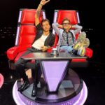 Tom Fletcher Instagram - The Voice photo dump. What an awesome few days! I’ve loved sitting in the new double chair with my co-pilot @dannyjonesofficial, next to the legends that are @realsirtomjones, @leannrimes and @iamwill. Looking forward to the next time 🤘🎤 @thevoiceuk
