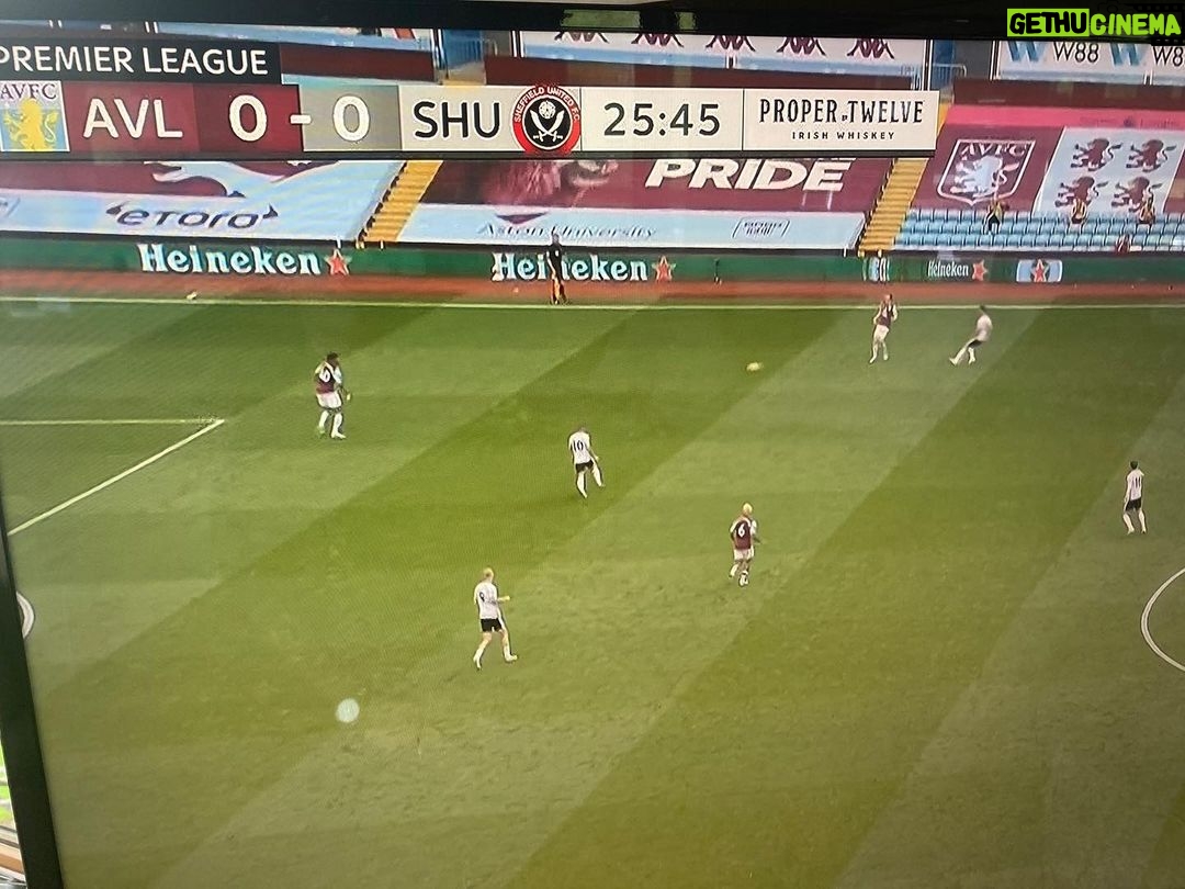 Tom Hanks Instagram - Ok! Up the Villa! First sports in 100 days. Hanx