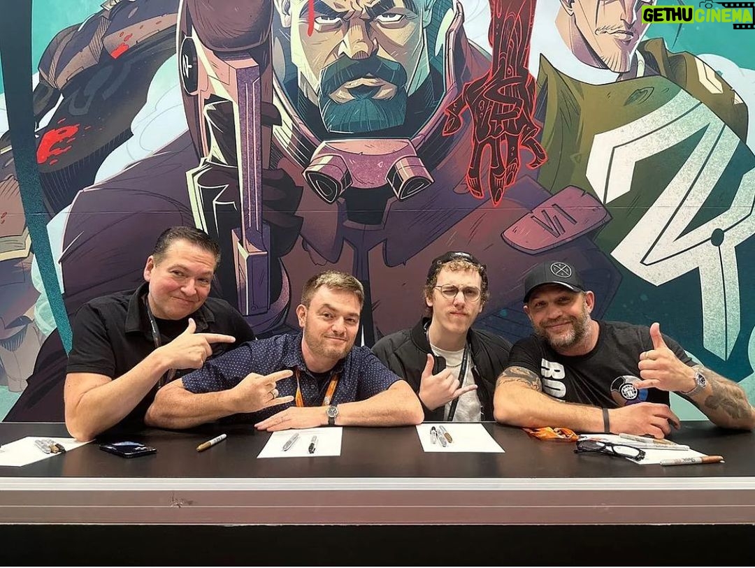 Tom Hardy Instagram - Frank T, Scott and Ryan “Arcbound” Comicon NY @frank.tieri @ryansmallman @ssnyder1835 @arcbounduniverse