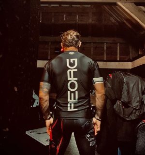Tom Hardy Instagram - @reorgcharity 
@tatamifightwear  Dad Bod - 💯🙌🏼
