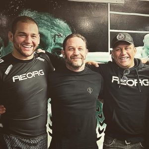 Tom Hardy Instagram - Thankyou Renzo Rayron and all team @renzogracieacademy 💯❤️🙌🏼