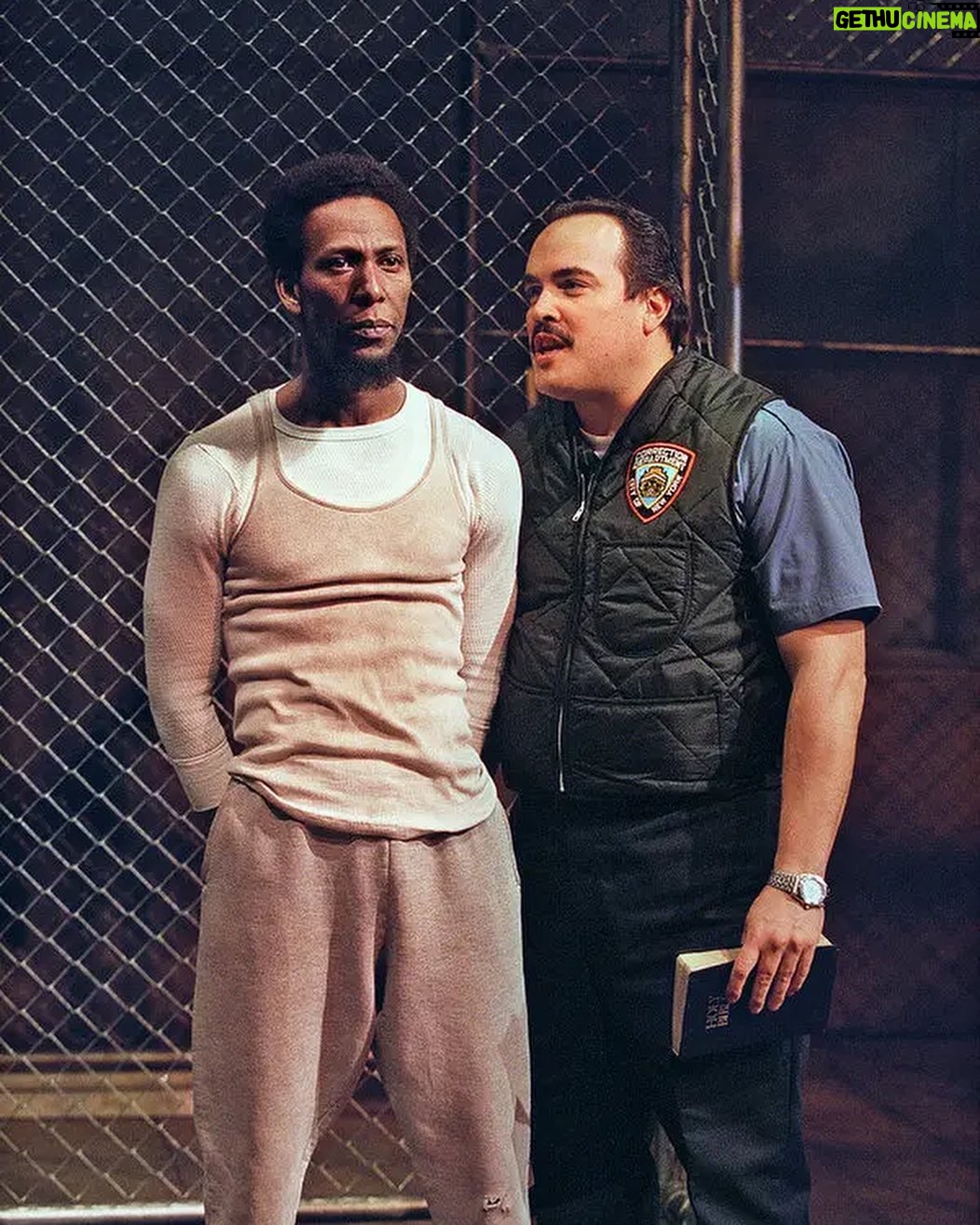 Tom Hardy Instagram - Ron Cephas Jones - Legend and one of the Luminaries of acting. Rest in peace ❤️ my deepest sympathies and love to all of his family and friends -