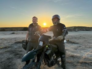 Tom Hardy Instagram - V3 Spain 2024 @jaketomuri 🇪🇸 ♠️☀️ 🌅🏍️ 💨