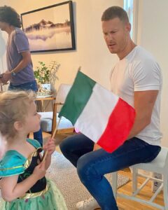 Tom Hopper Instagram - .....well that stings 📸 @hashtagkyle (the Italian that gave her the flag 🤨)