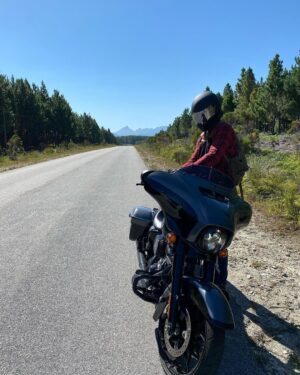 Tom Hopper Instagram - Day one of our ride in South Africa on our @harleycapetown streetglides, what incredible machines they are!

We hit 400miles over all on our first day

We were hosted by the beautiful @skyvillaplett, thanks for the hospitality guys.

@harleydavidson_uk