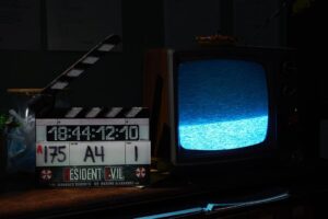 Tom Hopper Instagram - That’s a wrap in Racoon city!

Can’t wait for you all to see this new @residentevil movie, directed by the awesome Johannes Roberts. 

I had the best time making this with some amazing talent. 
A huge shout out goes out to the production team who pulled together a brilliant shoot, under very tough COVID conditions.

I think you fans of the games are gonna be happy 😉