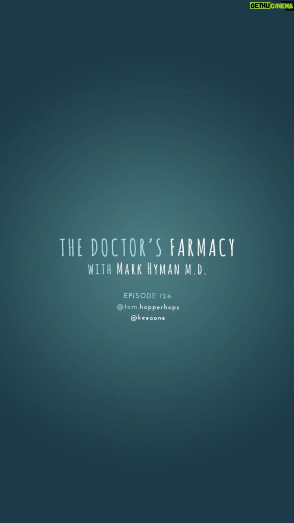 Tom Hopper Instagram - Was such a pleasure to join @drmarkhyman along with @keeoone on The Doctor’s Farmacy to talk about my realisation that cutting out sugar and using food as medicine is the key to feeling good. The answers aren’t in pills, they’re on your plate. The smallest of choices we make every day, like the food we choose to eat from our plates, makes a huge difference in our long term health.
