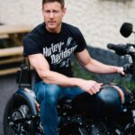 Tom Hopper Instagram – One of my favourite things about riding motorcycles is the sense of freedom and adventure it gives you. 

When my buddy Zak and I picked up our bikes with @harleydavidson_uk @harleycapetown for our trip in SA, we set off not knowing what we would encounter, and we found some absolutely belting memories.

I highly recommend jumping on a @harleydavidson motorcycle and finding an adventure of your own. 

We’re looking for our next one somewhere in the world, where do you recommend folks?! 

Follow the link in my bio to see some footage from the the SA trip, and to see some of the clothing I like to where while riding.