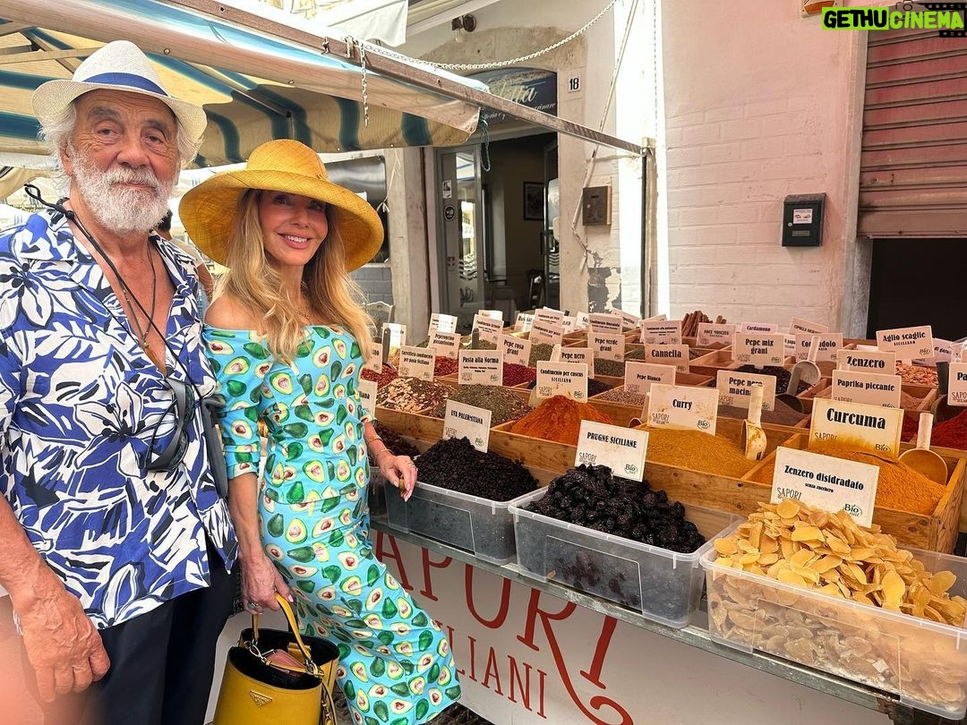 Tommy Chong Instagram - Getting spicy with Shelby in Italy 🔥🤌 Italia