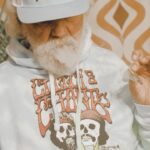 Tommy Chong Instagram - New threads…same vibes, man 💚💨 #Bowlmates