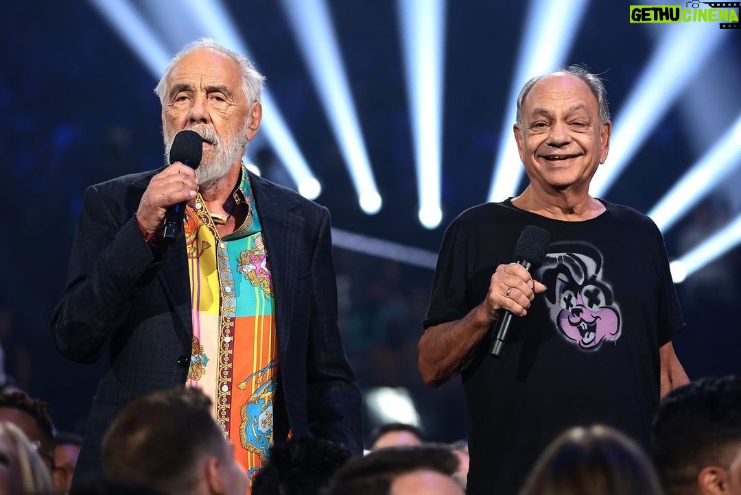 Tommy Chong Instagram - Felt like kids again man 💚 #VMAs