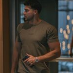 Tommy Fury Instagram - Out and about🤳🏼 @youngla ad