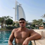 Tommy Fury Instagram - Poolside with a view💧 Dubai, United Arab Emiratesدبي