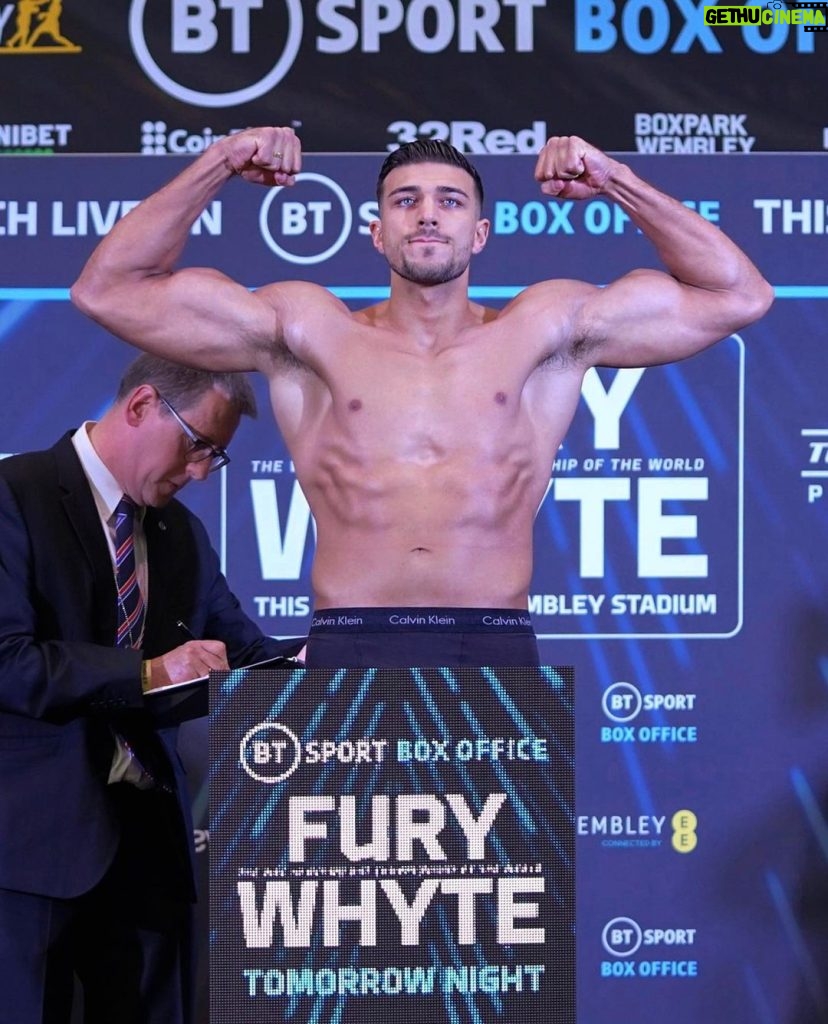 Tommy Fury Instagram - Weigh in complete. Let the fun begin🤪 BOXPARK Wembley