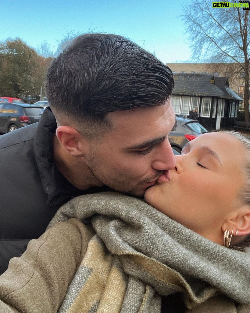 Tommy Fury Instagram - Last weekend away with my girl before life changes forever 🍼 Bath, Somerset