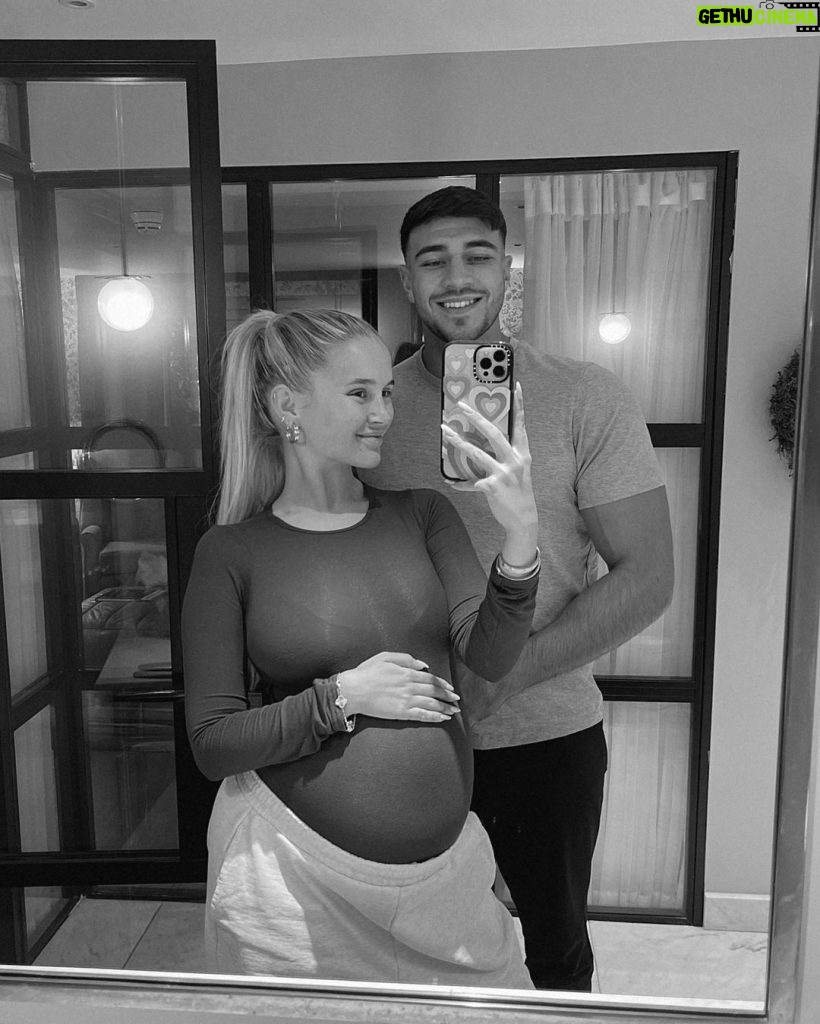 Tommy Fury Instagram - Last weekend away with my girl before life changes forever 🍼 Bath, Somerset