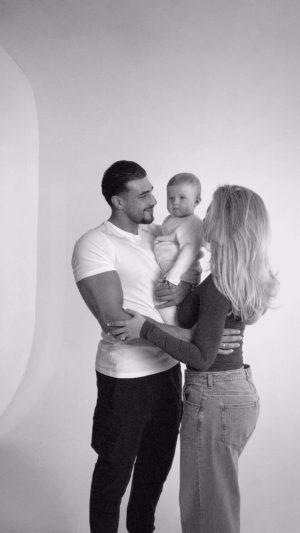 Tommy Fury Instagram - My Valentines❤️… all I need in this world.