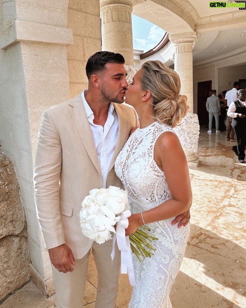 Tommy Fury Instagram - A special day celebrating special people♾ Sandy Lane Hotel Barbados
