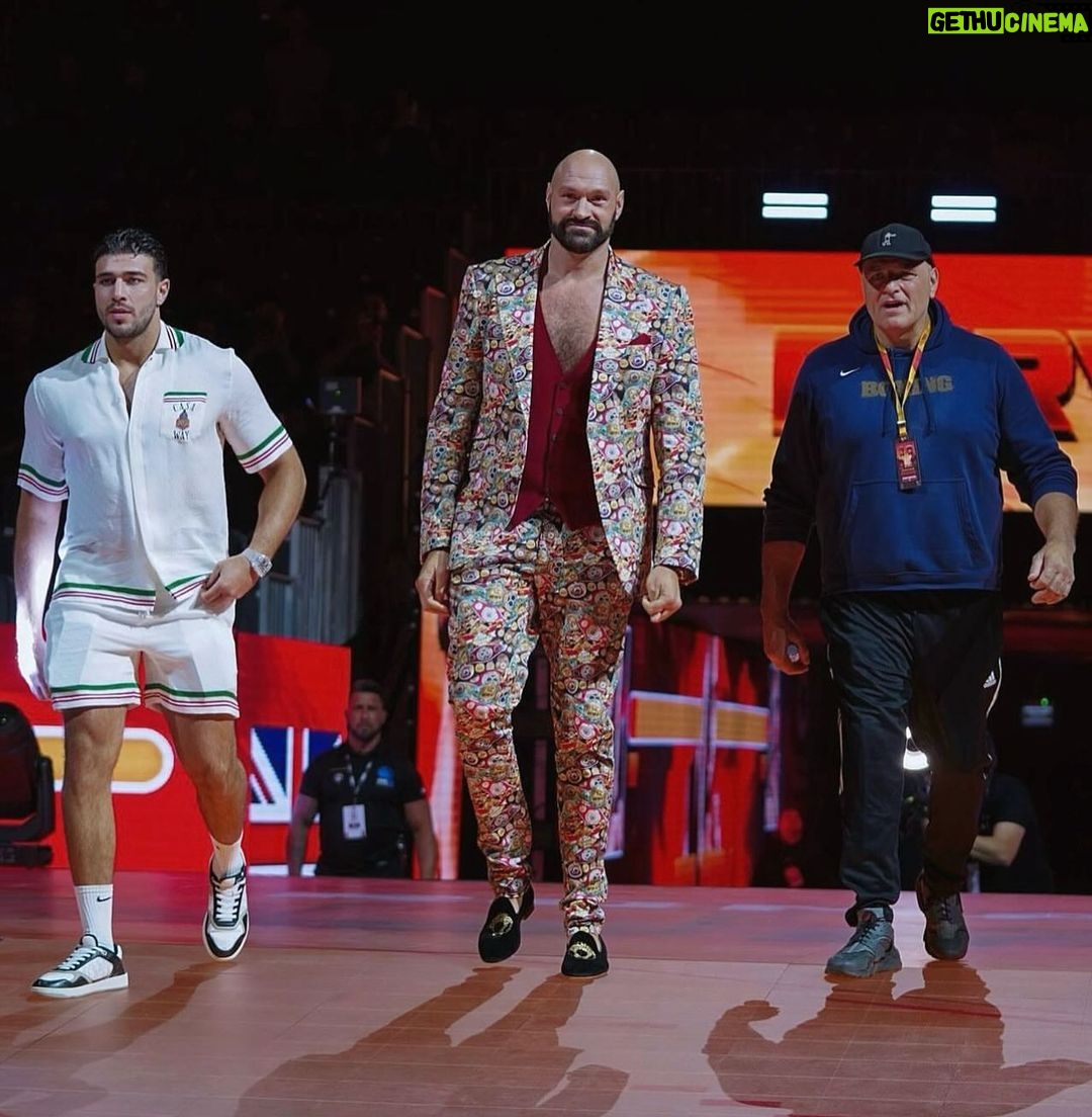 Tommy Fury Instagram - A lot of Fury in one photo. Riyadh, Saudi Arabia