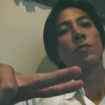 Tomohisa Yamashita Instagram - タイの撮影現場にも少しずつ慣れてきました。朝は音楽聴いて気分を更に上げて楽しんでます。 I'm getting used to shooting in Thailand, little by little. I listen to music in the morning as my routine. It motivates me for the day ahead. #音楽好き #炭酸好き