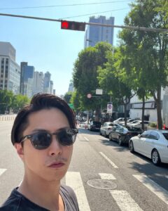 Tomohisa Yamashita Instagram - 韓国、香港、台湾、タイに仕事で弾丸ツアー行ってきました。 とても楽しい時間でした。🎬 自由時間に祭でポケモンゲットしました。 #seehearlove #アジア
