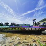 Tomoya Nagase Instagram - @hirokazu_kawabe #teamgary #garyyamamoto #yabai #gamefishing #lakehibara