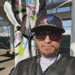 Tomoya Nagase Instagram - 関わったライダーの皆様、サーキットのスタッフやマーシャルの方々、今年もありがとうございました。 いつも後続車の方々には邪魔をしてご迷惑をお掛けしてますが一緒に走っていただき誠に感謝してます。 本物のレーサーにはなれませんが、僕には愛を伝えることができます。目的はそれだけです。以上。