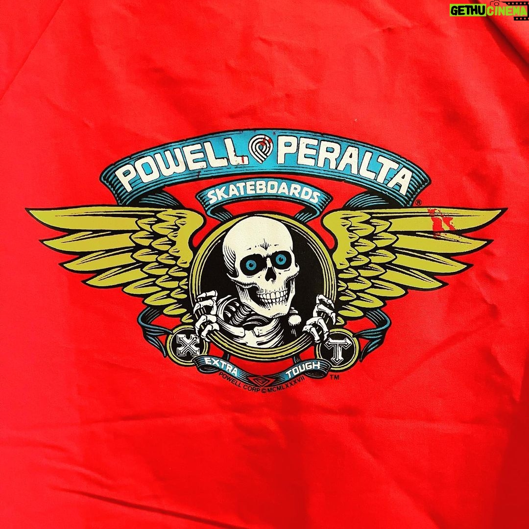Tomoya Nagase Instagram - @powellperalta #80s #skate