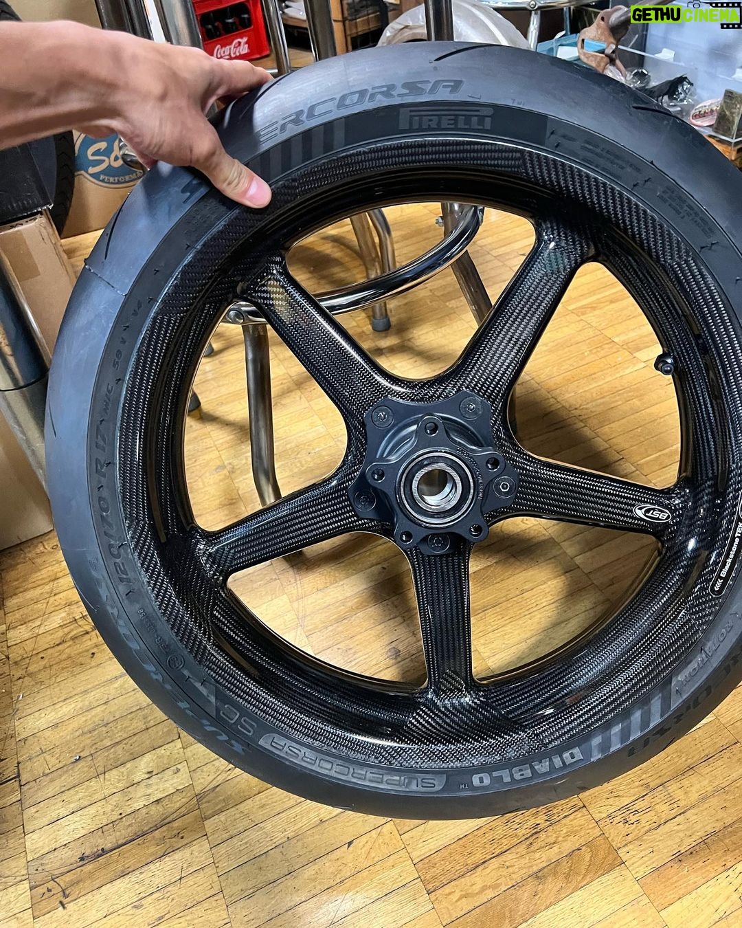 Tomoya Nagase Instagram - Bugger Racer Project. @kensfactory @joyridespeedshop @challenger_brigade #47