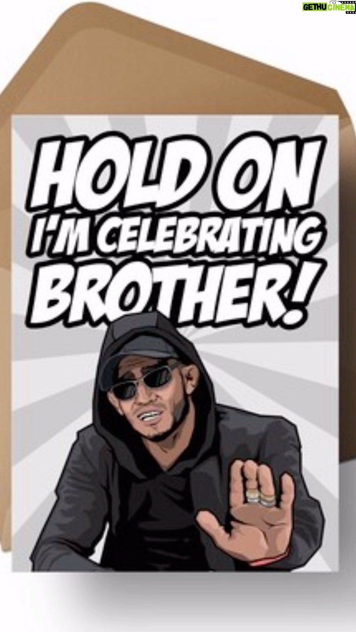 Tony Ferguson Instagram - “Tall, Dark, Handsome & Oh So Sessy 🔥 40 Never Felt This🥇Good” It’s A Celebration Bitches 🎉My 40th🎂Birthday Week Starts Today 🤝 Thank You All For The Endless Support & Unwavering Class⚔️🕶️Crew🍃- Champ ⚡️🦹♂️⚡️ -CSO- 🇺🇸🏆🇲🇽 # LegendaryTonyLoading 🔛 💪😆🤚 # 40YearsTested 🪽
