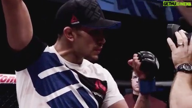 Tony Ferguson Instagram - “Don’t Break🕶Em’ For No💯One” Stay📈Sharp My🕴Friends- Champ ⚔️🕶 -CSO- 🇺🇸🏆🇲🇽 # 🥇