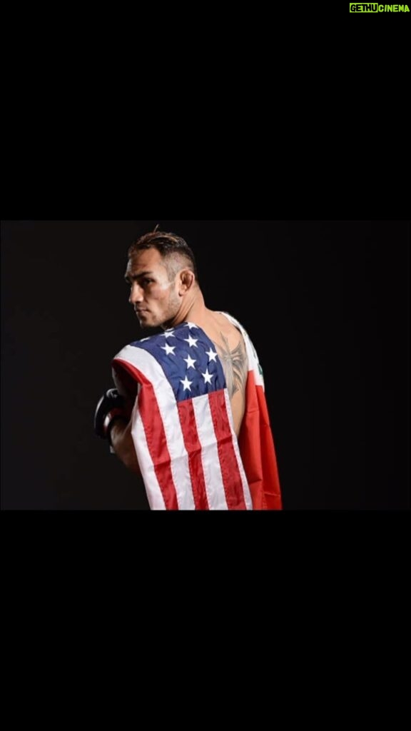 Tony Ferguson Instagram - ⚔️🕶️ -CSO- 🇺🇸🏆🇲🇽 # UFC296 Team El Cucuy 🔥🔥🔥 # ChampShitOnly™️ Simon🦹‍♂️Belmont Status ✝️💨🍃 # Castle🎮Vania 🧛‍♂️ # Day🚶‍♂️Walker # Gamer4L 🤜🤛