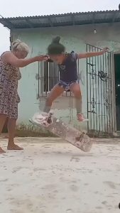 Tony Hawk Instagram - From mom lending a hand to “look ma no hands!” in no time: @pimentinha1288