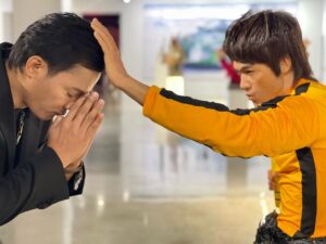 Tony Jaa Instagram - This award reminds me of my childhood when I watched action movies and saw my idols, Bruce Lee punching, kicking, and moving so professionally. He made me realize what I was born for. Thanks to Mr. Bruce Lee. Your works, your actions, your martial arts, and your voice like hee haa still echoing in my mind, it’s quite haunting sometimes. Anyway, he not only introduced Kang Fu to the world, but also inspire that boy to be this man right here. 
🏆🎉