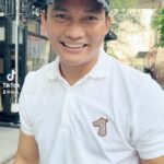 Tony Jaa Instagram - Where is my elephant ? 🐘🐘🐘 เจอช้างแล้วครับ เจอที่ช่างชุ่ย @changchuibkk ช่างชุ่ย ChangChui