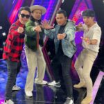 Tony Jaa Instagram - ร้องข้ามกำแพง กับ 4ยอดกุมาร @konglha_30 @singtonumchok @brajaojoke @tonyjaaofficial ไม่ได้เจอกันนานแล้ว ดีใจมากที่ได้เจอกัน @thewallsong_official #ร้องข้ามกำแพง #4ยอดกุมาร