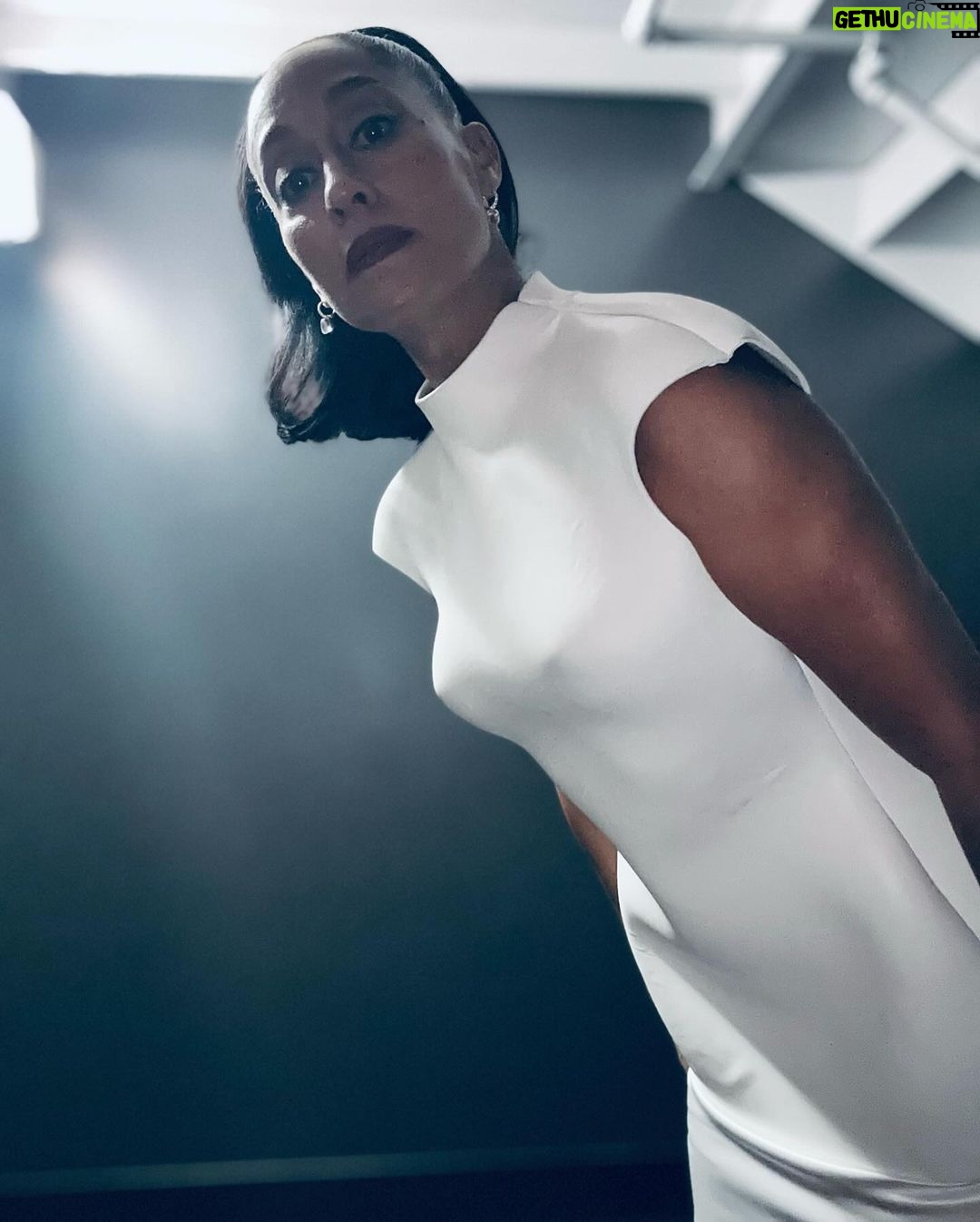 Tracee Ellis Ross Instagram - Leather breast plate with an “Esmeralda” (gotta name the hairz) pony for the Emmy’s !