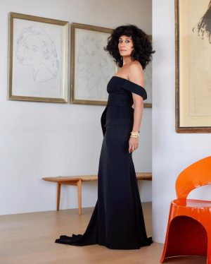 Tracee Ellis Ross Instagram - vavavoom 🥸