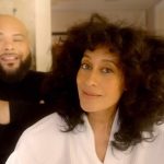Tracee Ellis Ross Instagram – Dear Sergio, 
Can we be friends?! 

Also, buy the robe yo!

#curlconsciousrobe @patternbeauty @sergiohudson