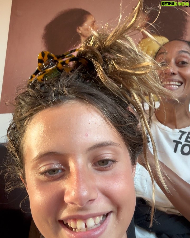 Tracee Ellis Ross Instagram - In honor of Callaway’s 11th birthday I share with you some gems from our styling sessions from this year and 2017. I give her access to my closet and she chooses and styles her looks. I love you my sweet niece.