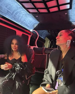 Tracee Ellis Ross Instagram - What a MOMENT! Thank you to everyone who made this happen. I have deep gratitude for you all and to those few special players (you know who you are) just wow and thank you! I played camera lady and supportive giggling daughter. @realevanross and mom I love you so much !!!