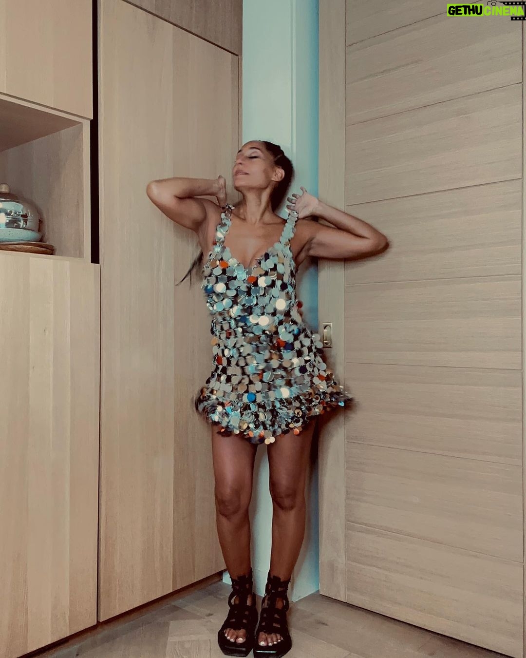 Tracee Ellis Ross Instagram - she said wear silver