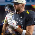 Travis Kelce Instagram – The evolution of Travis Kelce 🔥

📷: AP