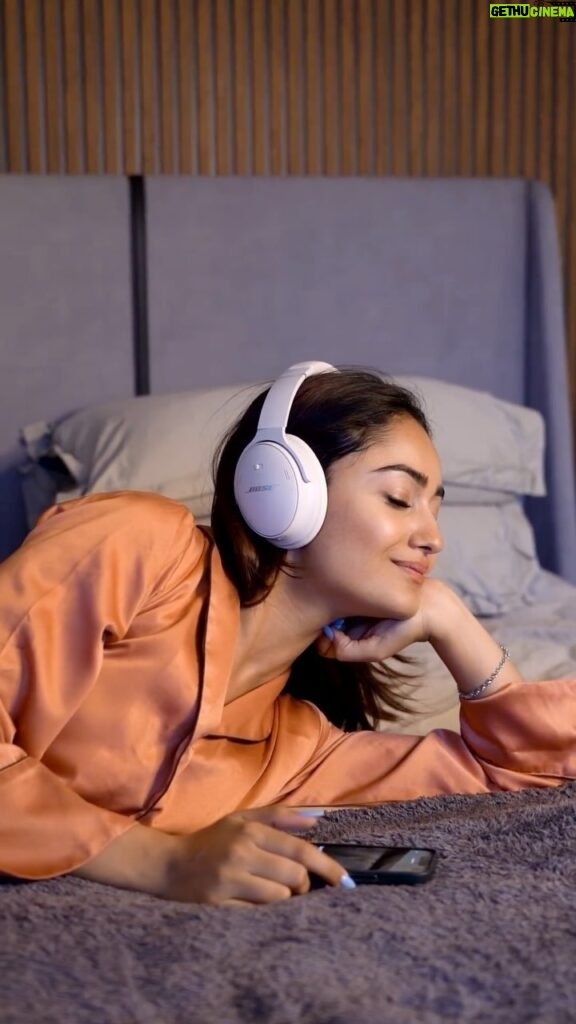 Tridha Choudhury Instagram - Have you ever felt that a song has inspired you when you have felt creatively blocked? Sometimes when that happens, all you need is some soyi/khoyi and downtime with a good friend, let inspiration flow ⭐ Song @shreyasharma_official 🎥 @ohmygosh_joe DJ T @tridhac ⭐ #sistersquad #newmusicfriday #newmusicfridays #freshmusic #creativeinspiration #onrepeat
