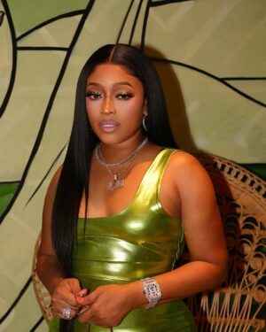 Trina Instagram - Thank you for such an amazing night @urbandecaycosmetics 💚 #UrbanDecayPartner #UDinMiami 💐