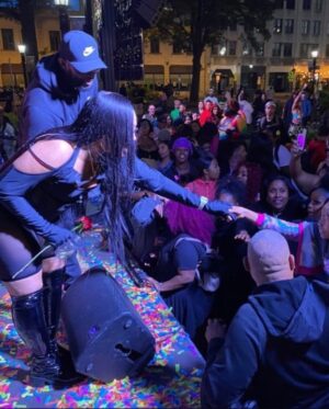 Trina Instagram - Happy Pride Month 😍✨💫⚡️🏳️‍🌈 Thank You 💐🧡💜🥹