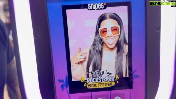 Trina Instagram - Had a blast 💥 Thank you so much @snipes_usa you guys are amazing. Happy Holidays 💫💜🔥🎁💐